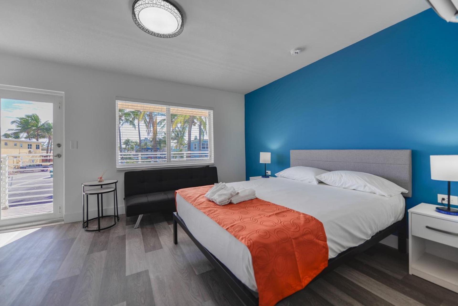 Amazing Balcony Studio At The Beach With Parking -M44 할리우드 외부 사진